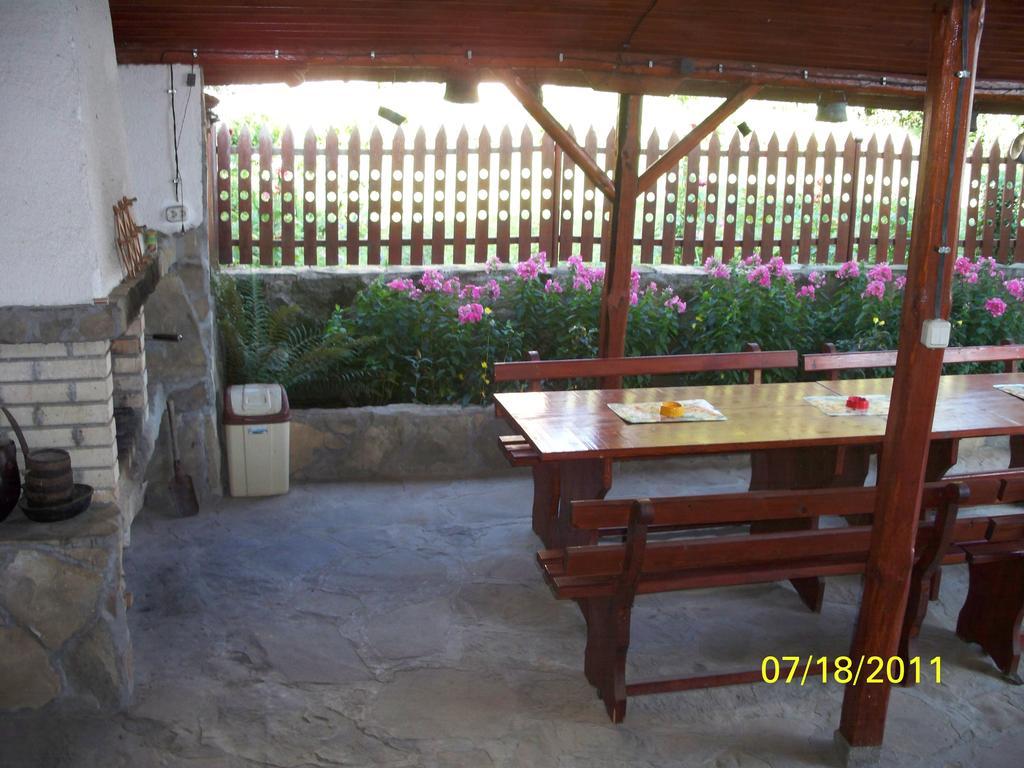 Guest House Lazar Raykov Ribarica Exterior photo